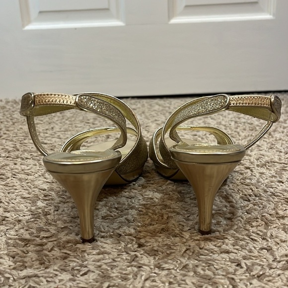 Nina Gold Sparkle Elastic Ankle Strap Heels - Size 7.5 - Picture 7 of 10